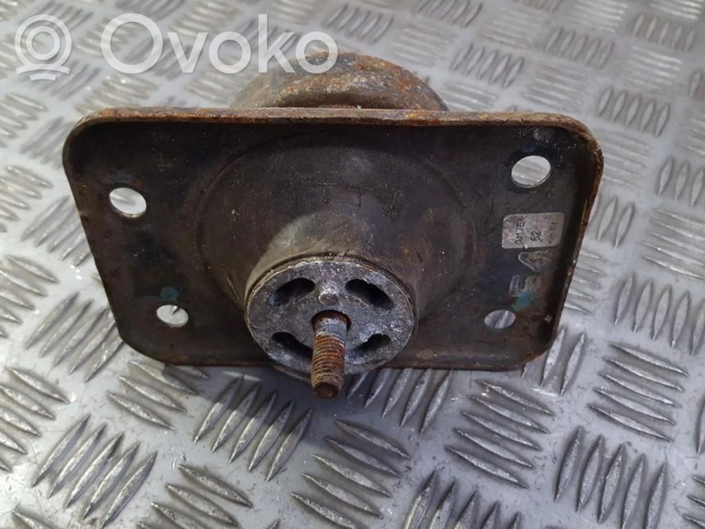 Soporte de montaje del motor   96503003,96503004,96503003,96503004