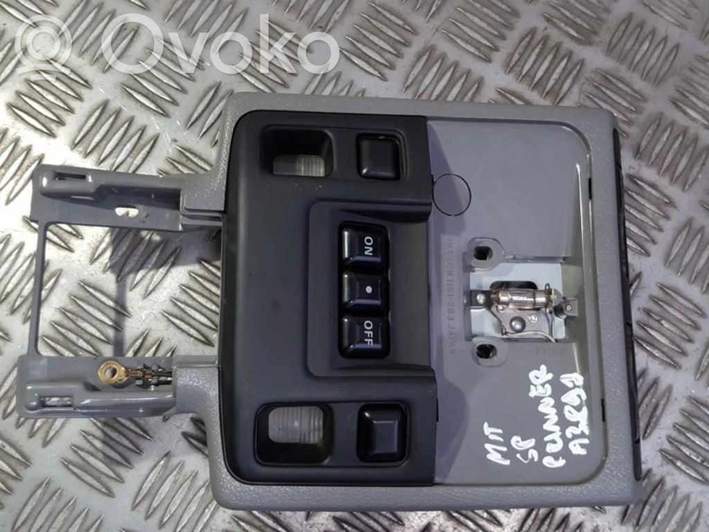 Mitsubishi Space Runner Lampă scaun față