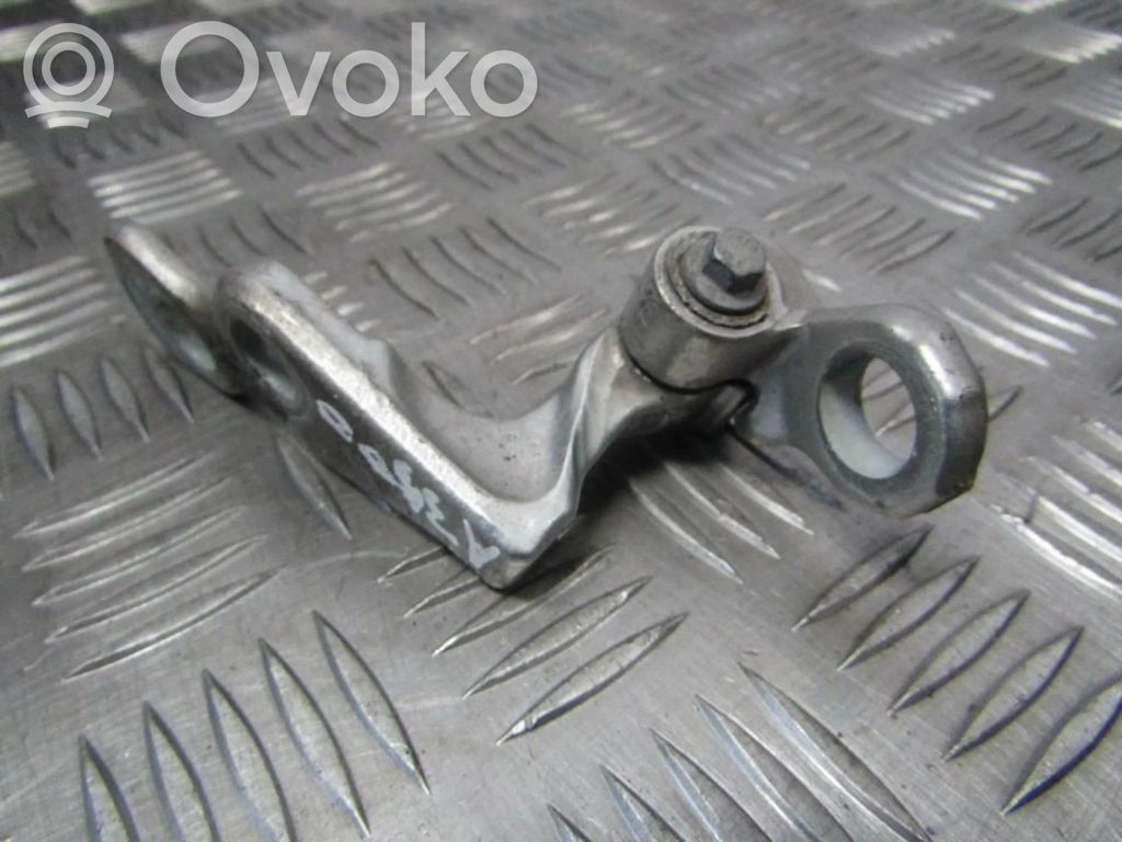 Ford Focus Front door upper hinge 