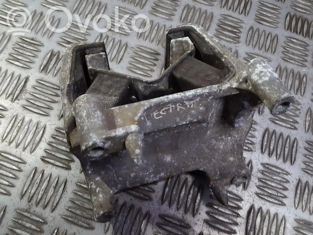 Opel Vectra B Suport tampon motor 