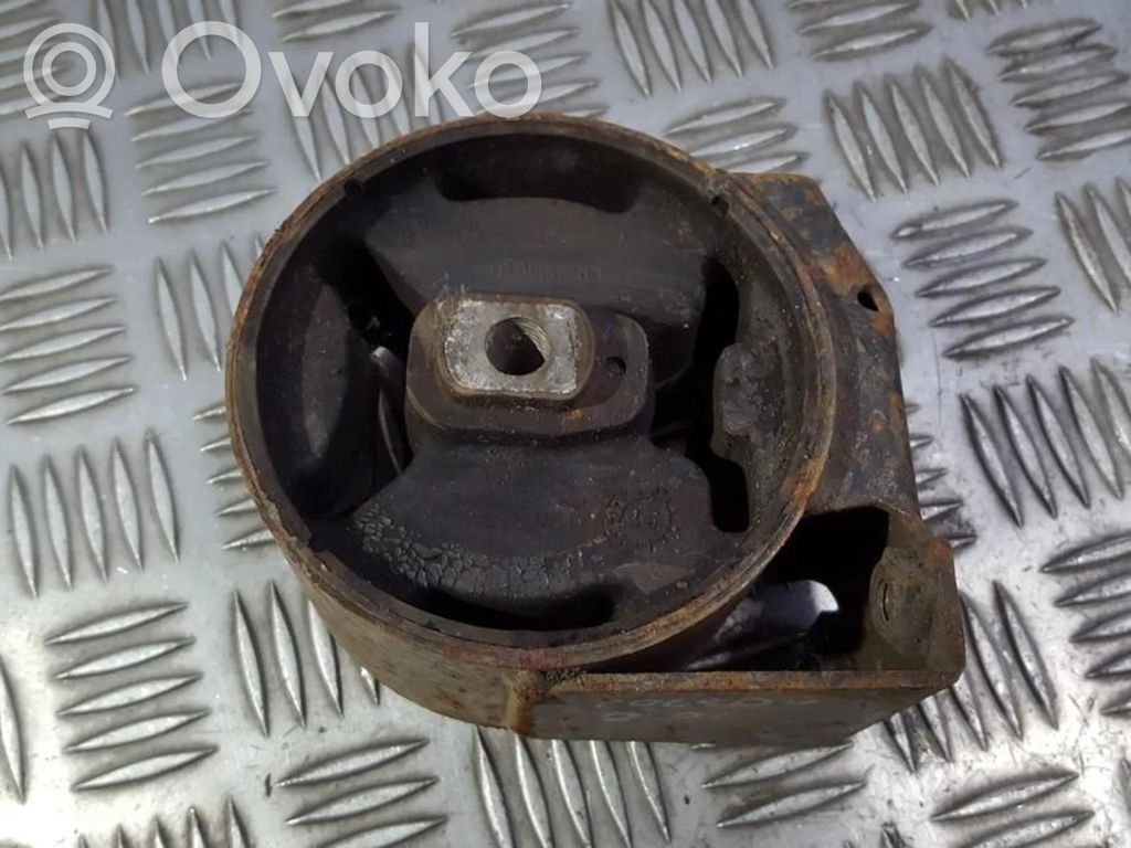Volkswagen PASSAT B3 Supporto di montaggio del motore