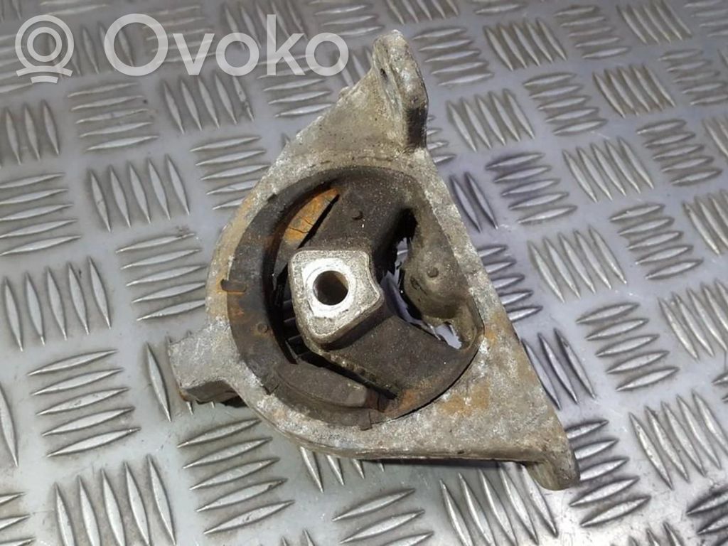 Engine mount bracket   04861273AA,30184L,04861273AA,30184L