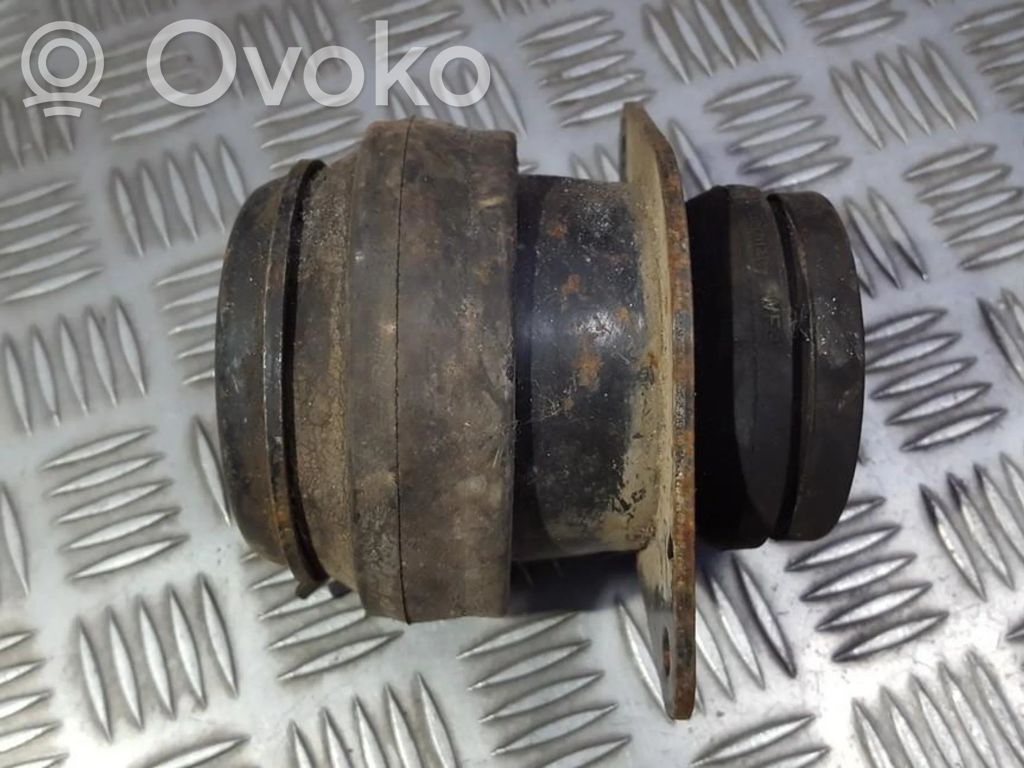 Volkswagen Vento Wspornik / Mocowanie silnika 