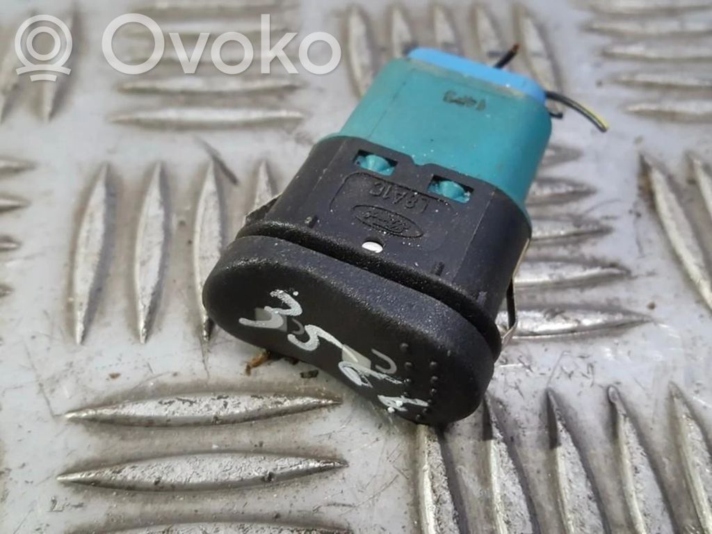 Ford Focus Central locking switch button 