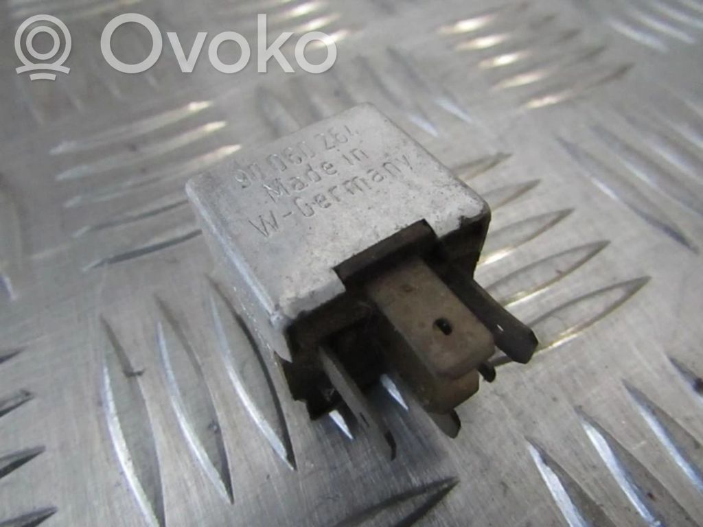 Otros relés   90060264,90060264