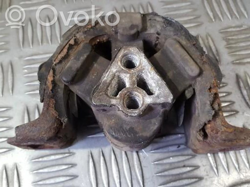 Opel Astra F Suport tampon motor 