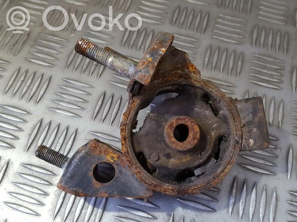 Toyota Corolla E110 Supporto di montaggio del motore