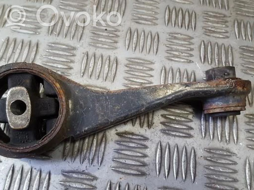 Renault Clio II Engine mount bracket 