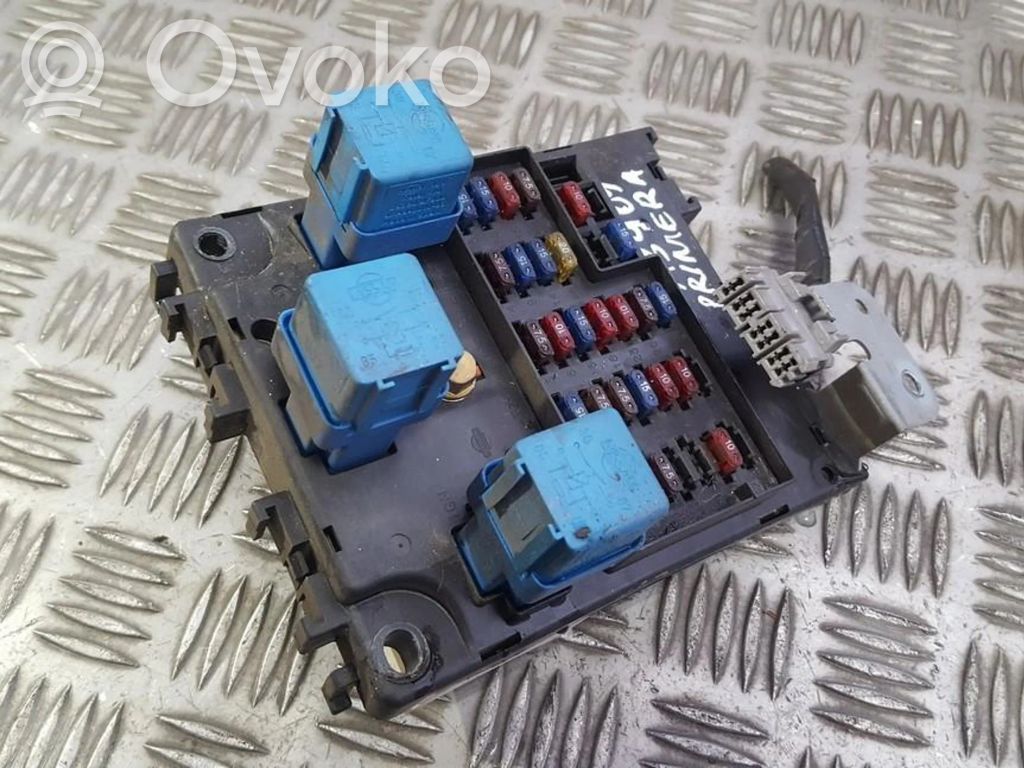 Nissan Primera Set scatola dei fusibili
