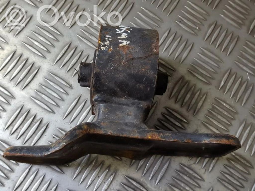 Mitsubishi Carisma Supporto di montaggio del motore 