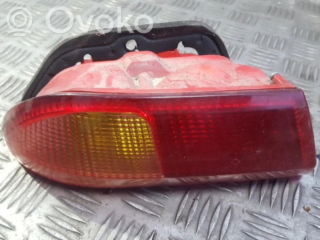 Lampa tylna