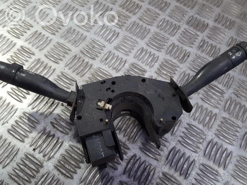 Ford Fiesta Bloc semnalizator și ștergător parbriz