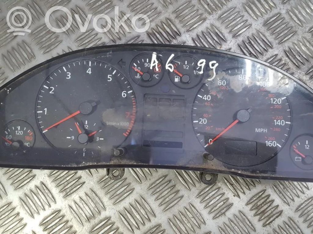 Audi A6 S6 C5 4B Tachimetro (quadro strumenti)