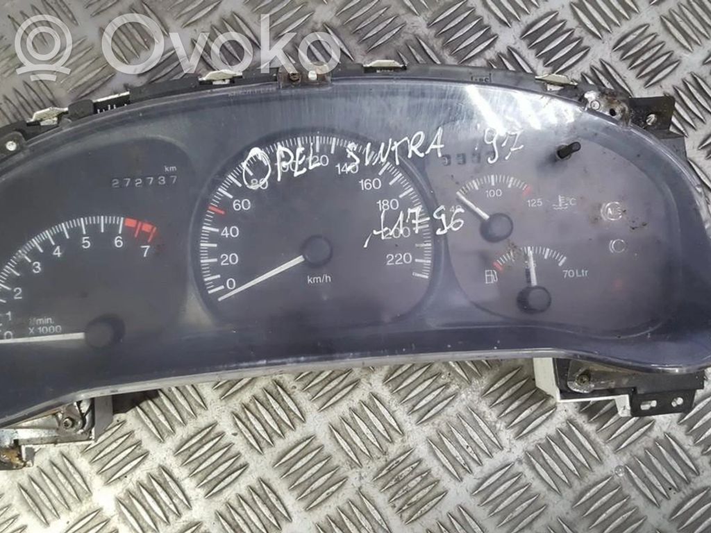 Opel Sintra Spidometras (prietaisų skydelis) 