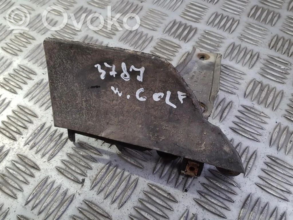Volkswagen Golf V Apărătoare laterală față 