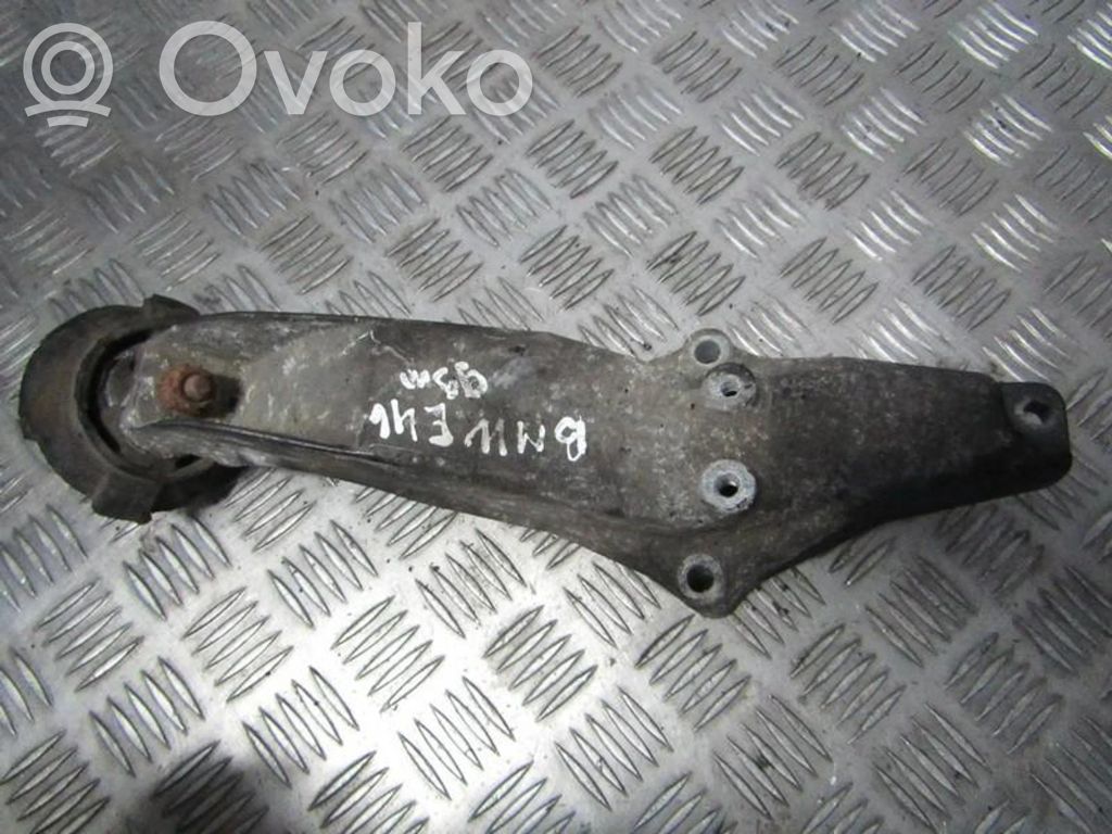 Soporte de montaje del motor (Usadas)