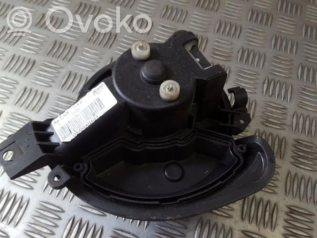 Opel Corsa E Lämmittimen puhallin 