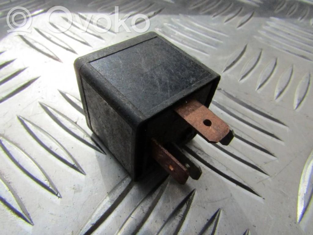 Volvo 460 Другое реле 
