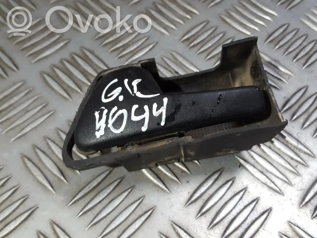 Volkswagen Golf III Manecilla interna puerta trasera