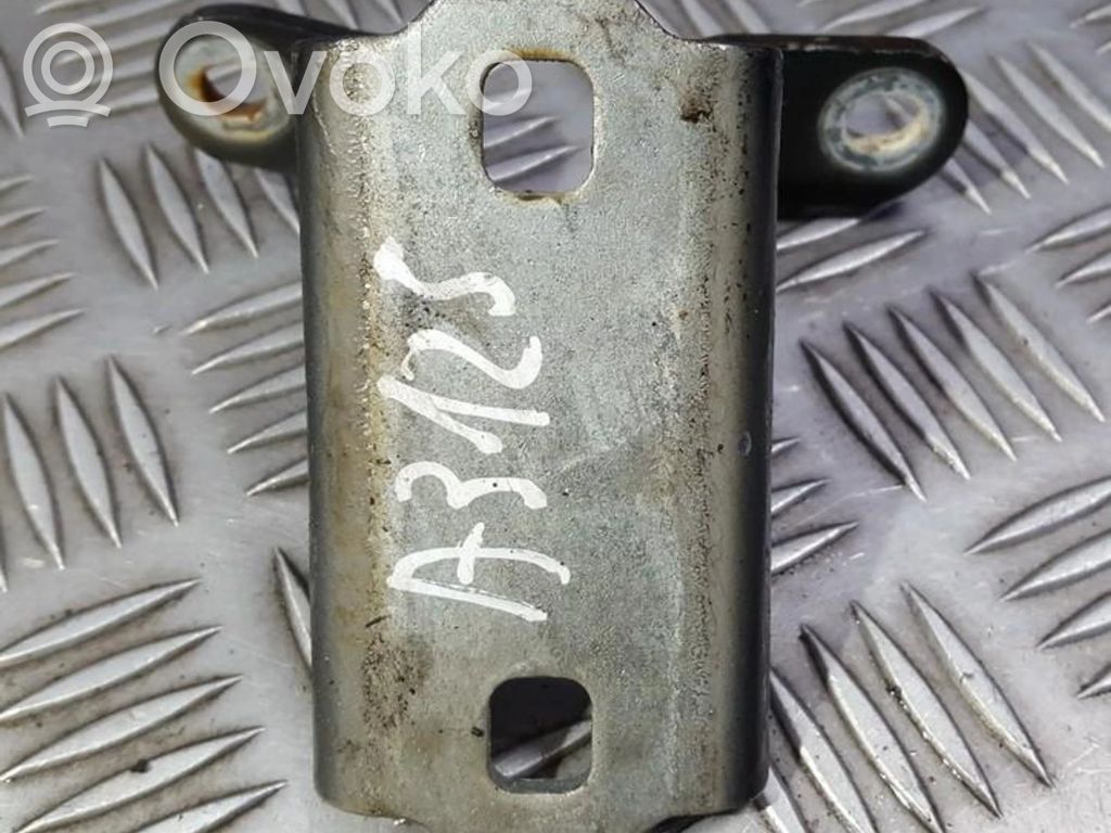 Opel Insignia A Balama inferioară ușă spate 