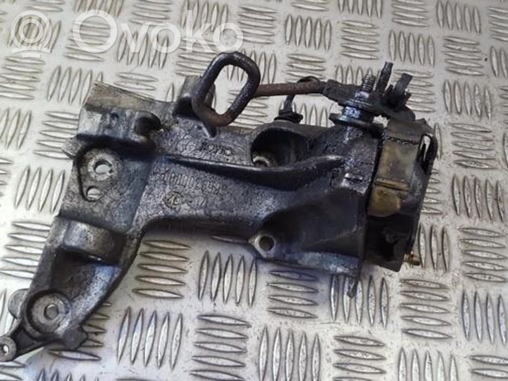 Peugeot 307 Supporto di montaggio del motore (usato) 