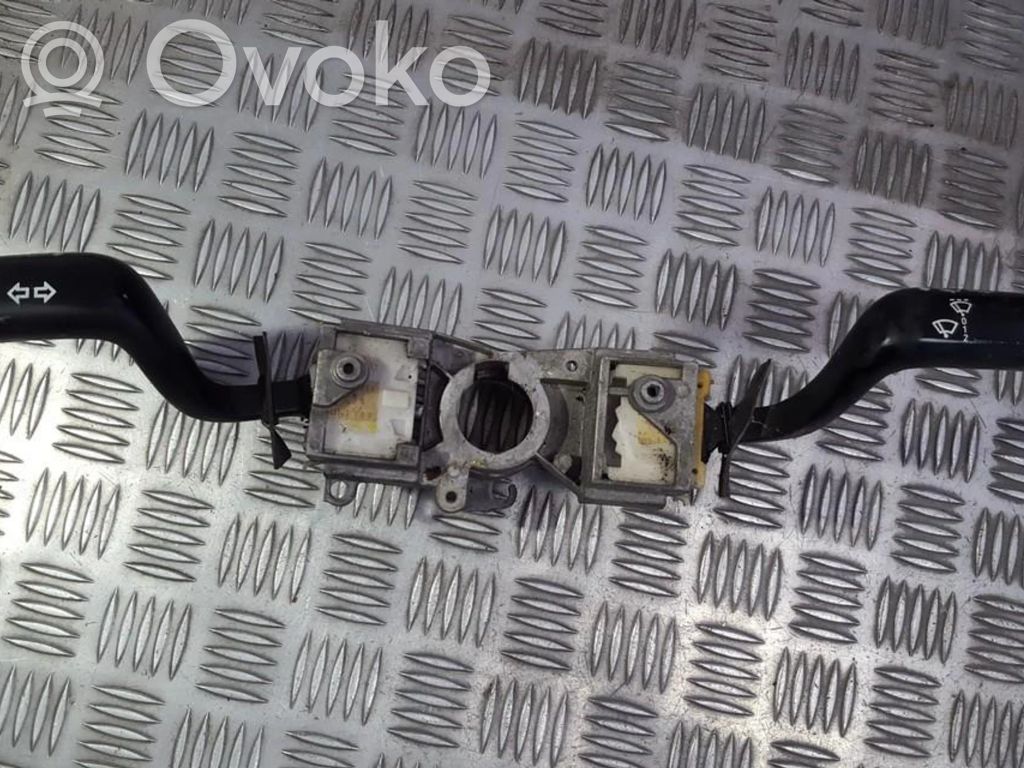 Saab 900 Leva/interruttore dell’indicatore di direzione e tergicristallo 