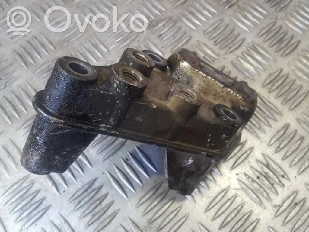 Łapa / Mocowanie silnika   KKU103920,KKU103920