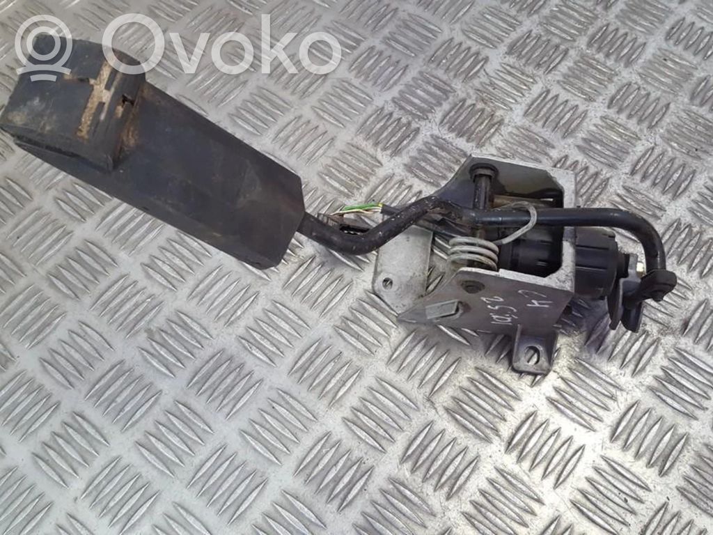 Audi 100 S4 C4 Gaspedal 