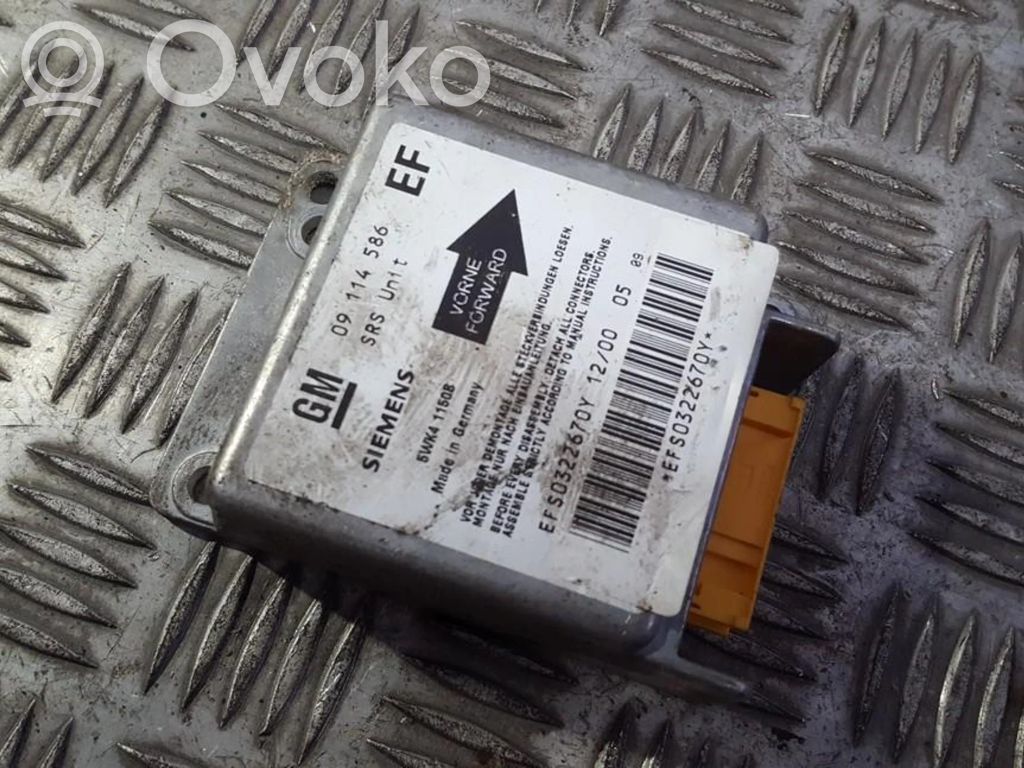 Opel Tigra A Airbag control unit/module 