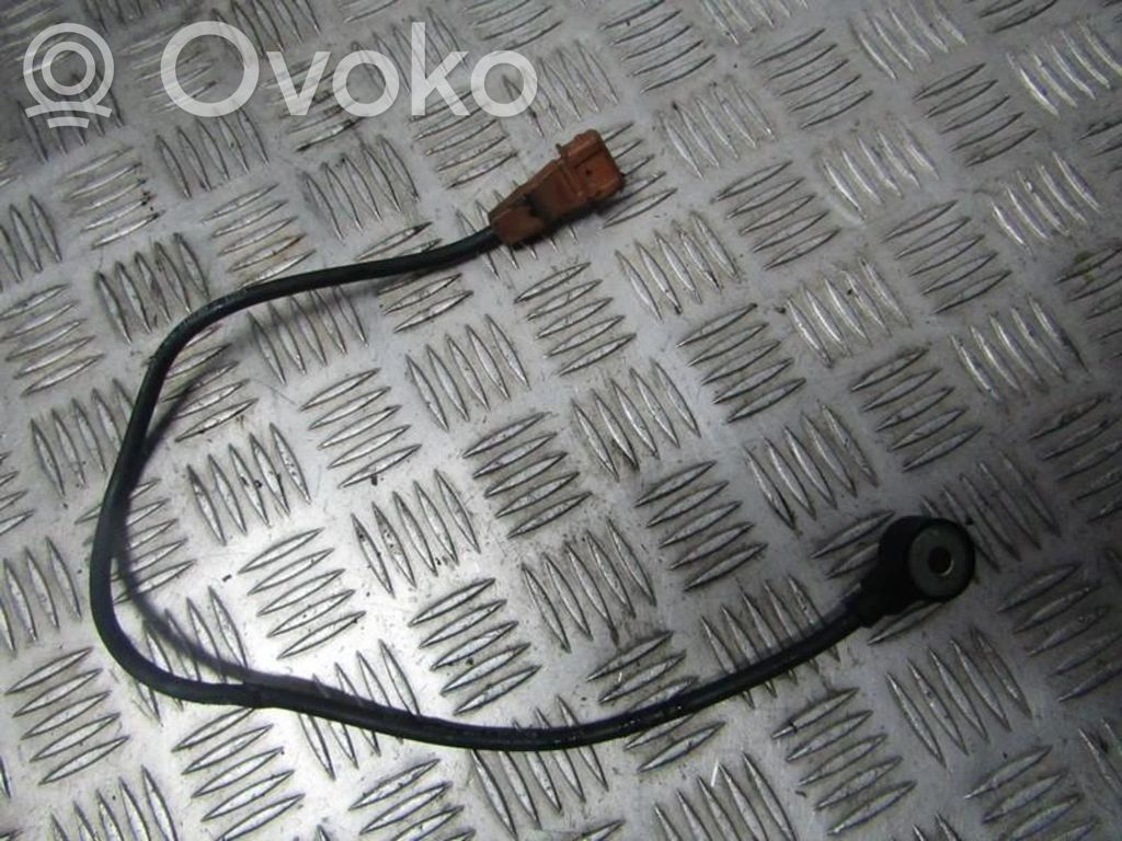 Audi A4 S4 B5 8D Klopfsensor 