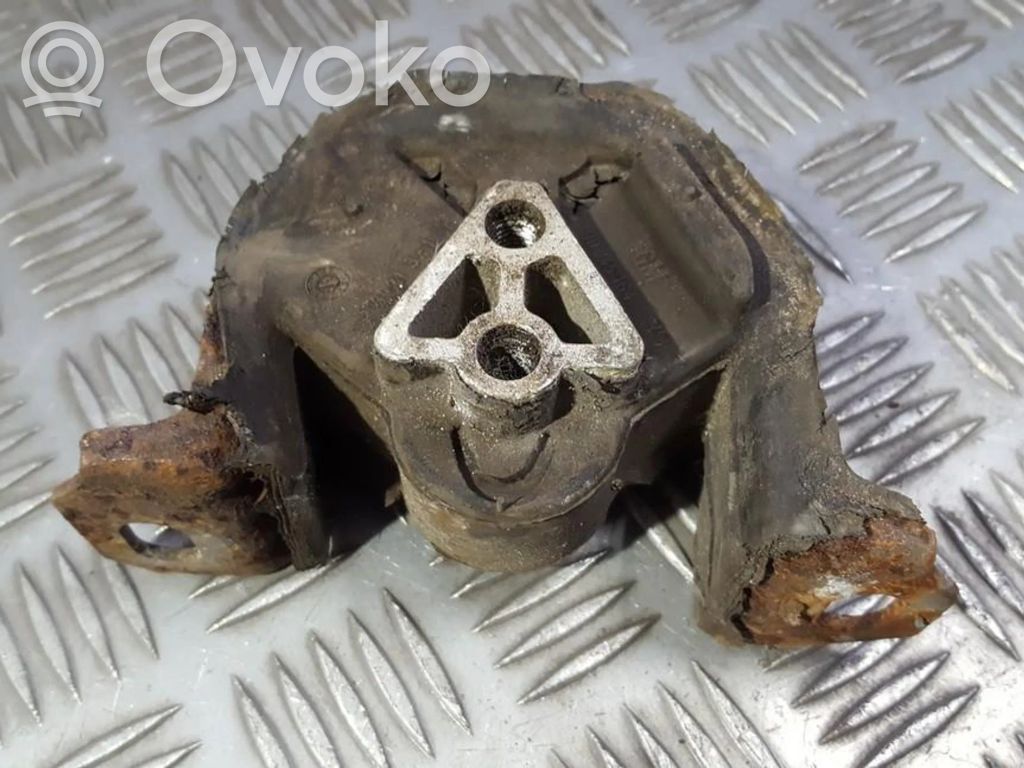 Engine mount bracket   90345164,10373131,10373131,90345164
