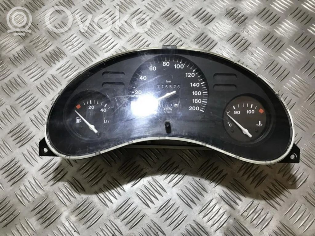 Opel Corsa B Geschwindigkeitsmesser Cockpit 