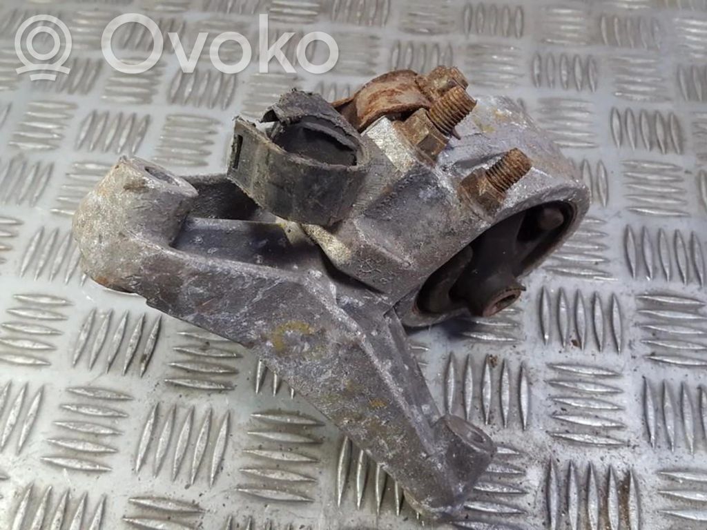 Moottorin kiinnikekorvake   MR222150,MR222150