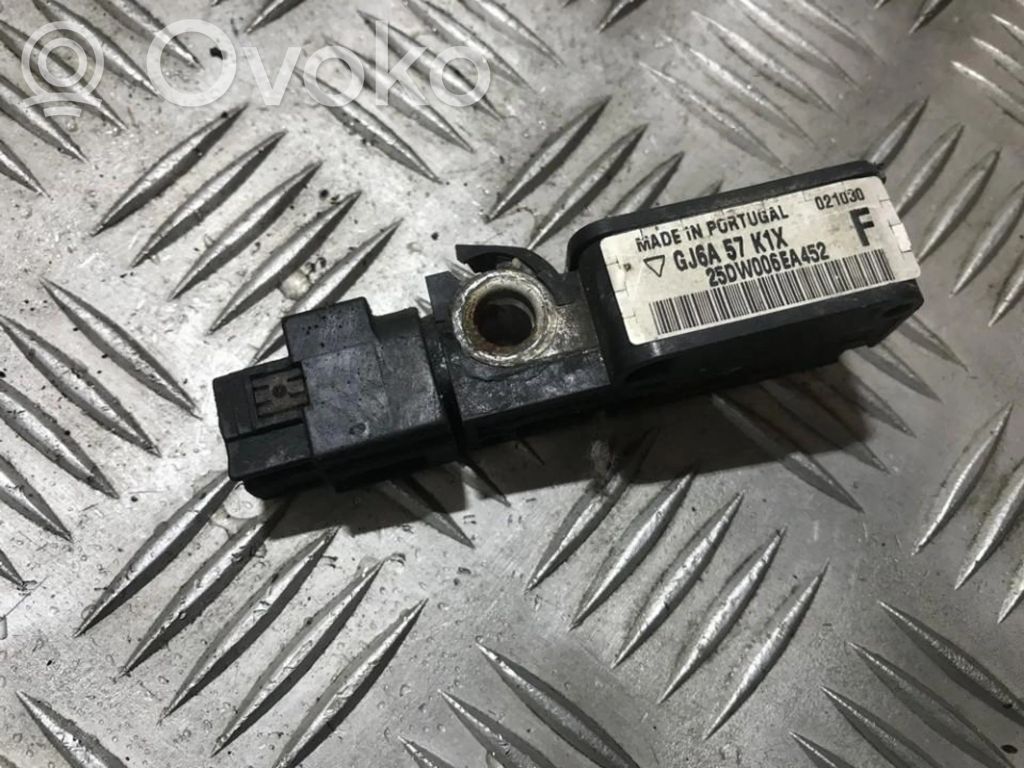 Sensor impacto/accidente para activar Airbag   GJ6A57K1X,25DW006EA452,25DW006EA452,GJ6A57K1X