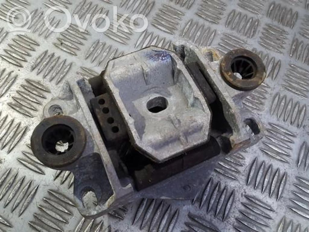 Ford Mondeo Mk III Suport tampon motor 