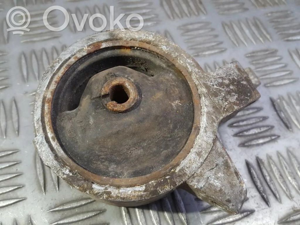 Engine mount bracket   721595,721595