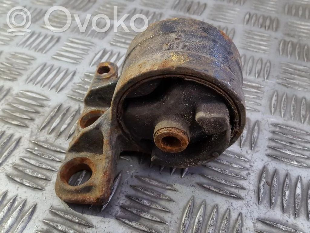 Mazda MX-3 Engine mount bracket 