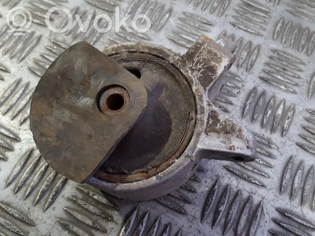 Nissan Almera Engine mount bracket 