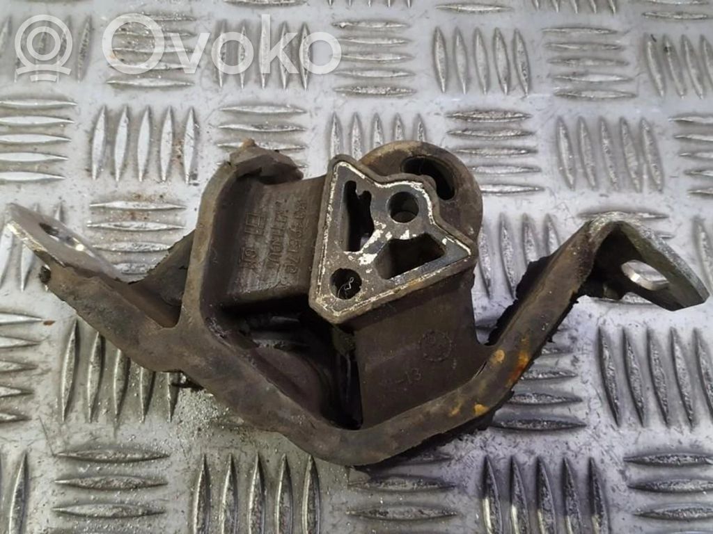 Opel Tigra A Engine mount bracket 