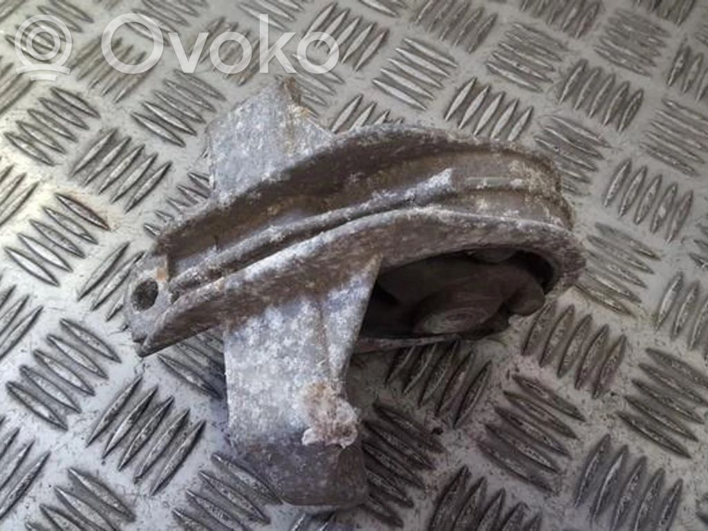 Renault Megane I Engine mount bracket 