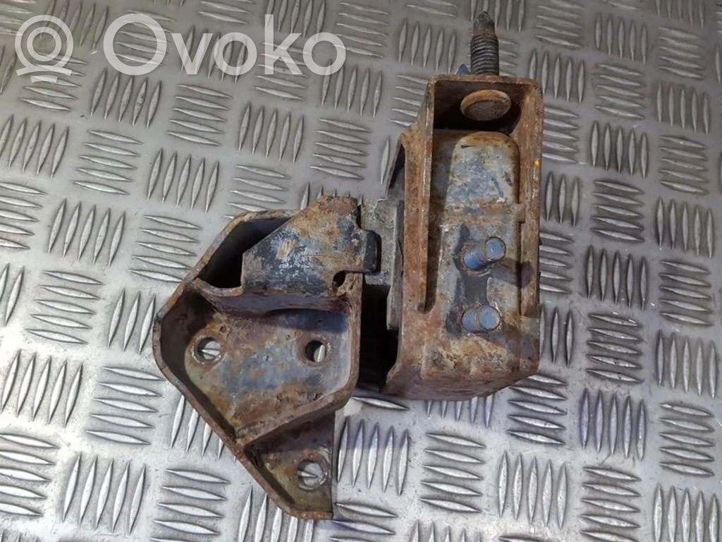 Ford Escort Engine mount bracket 