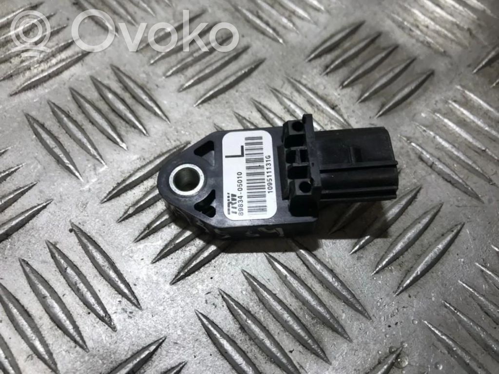 Czujnik uderzenia Airbag   8983405010,8983405010,109511131G,8983405010,8983405010L,8983405010