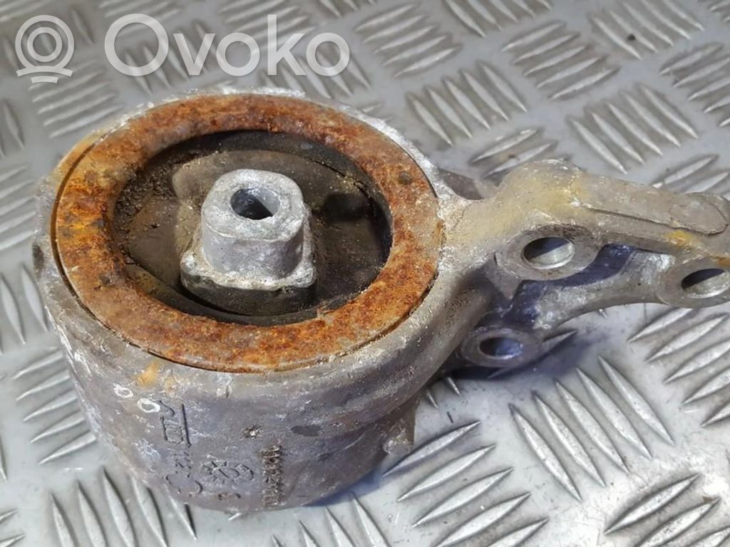 Nissan Primera Supporto di montaggio del motore