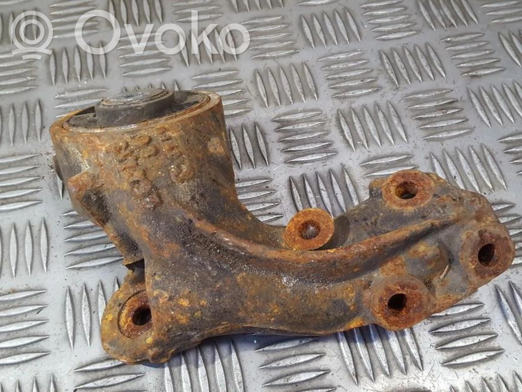 Peugeot 406 Support de moteur, coussinet 