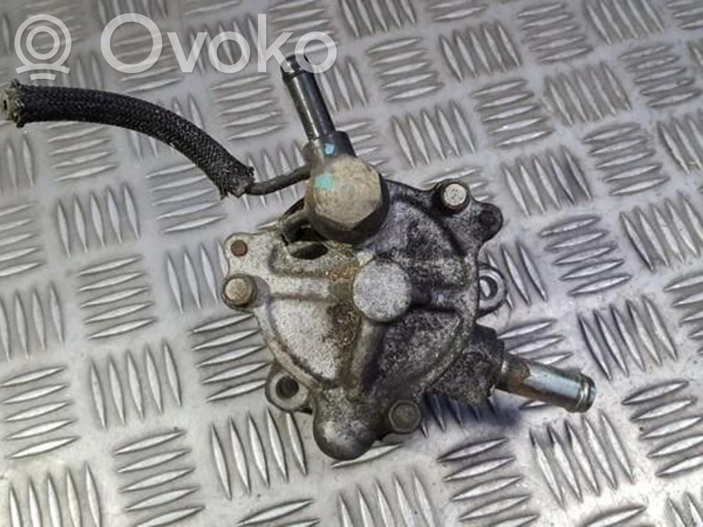 Toyota Avensis T220 Pompa a vuoto