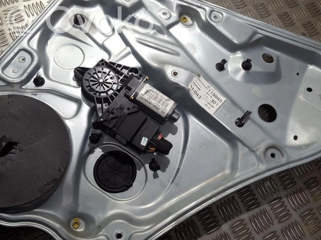 Volkswagen PASSAT B5 Regulador con motor de la ventanilla de la puerta corredera
