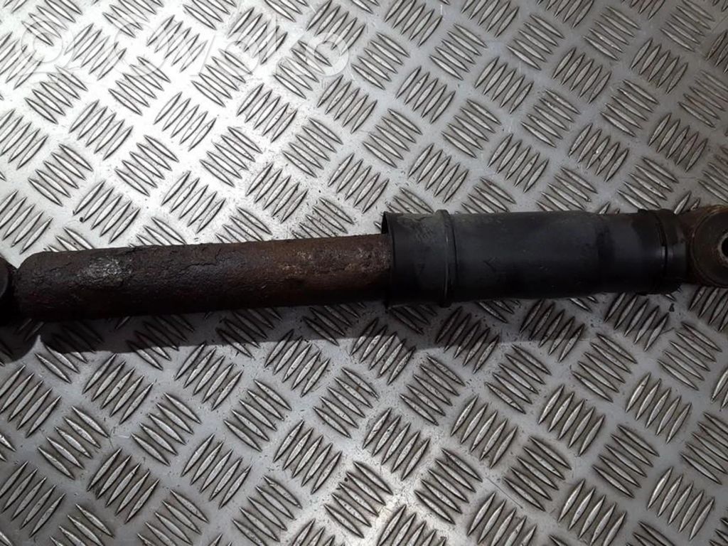 Stoßdämpfer hinten