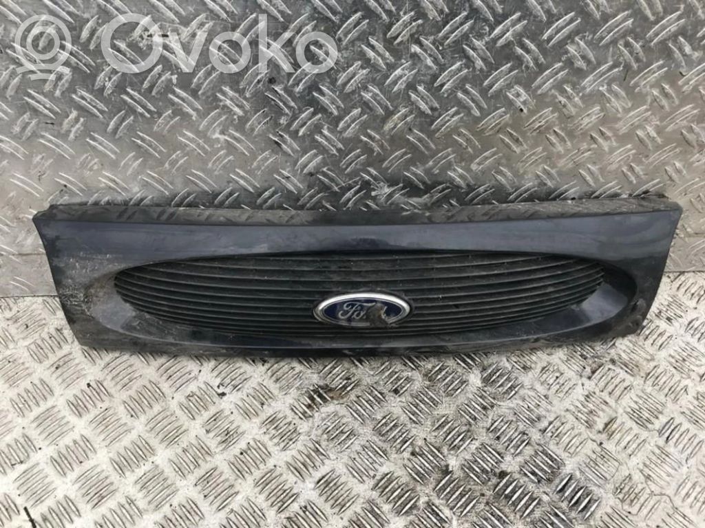Ford Fiesta Etusäleikkö 