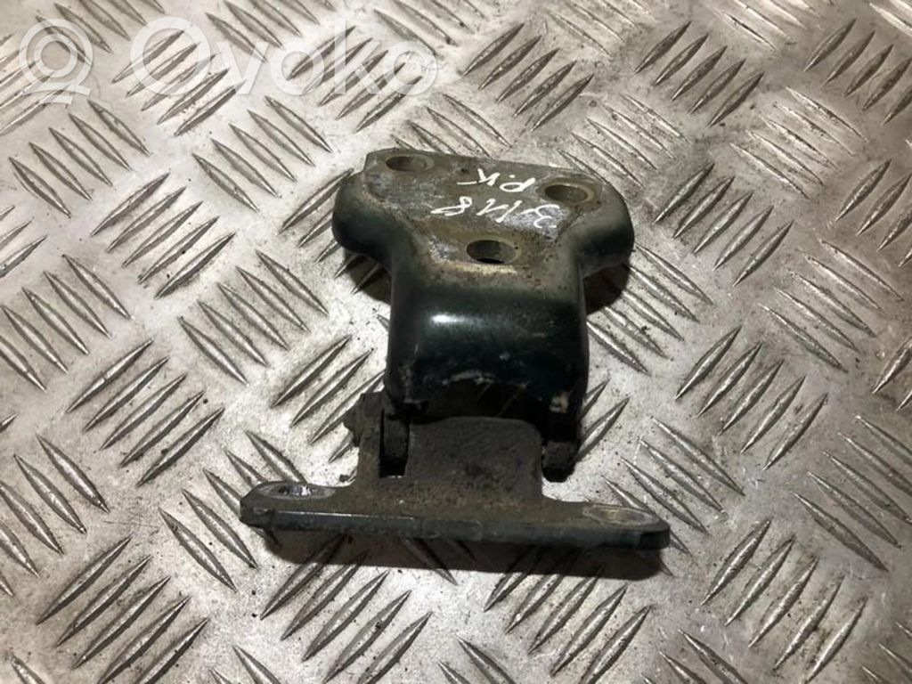 Front door upper hinge