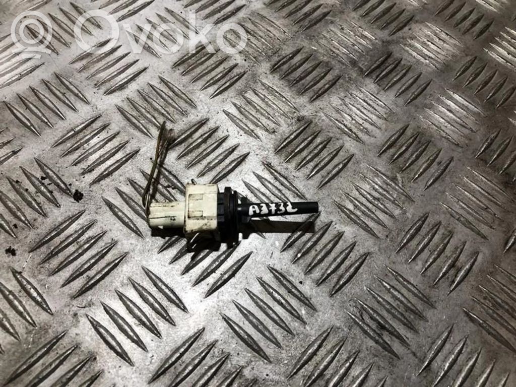Audi A4 S4 B5 8D Innentemperatursensor 